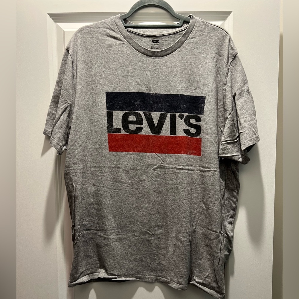 Levi’s T-Shirt